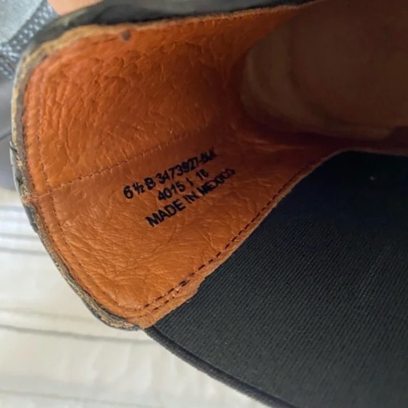 FRYE Dara Black Leather Chelsea Booties Stacked Heel 6.5 - Picture 6 of 7